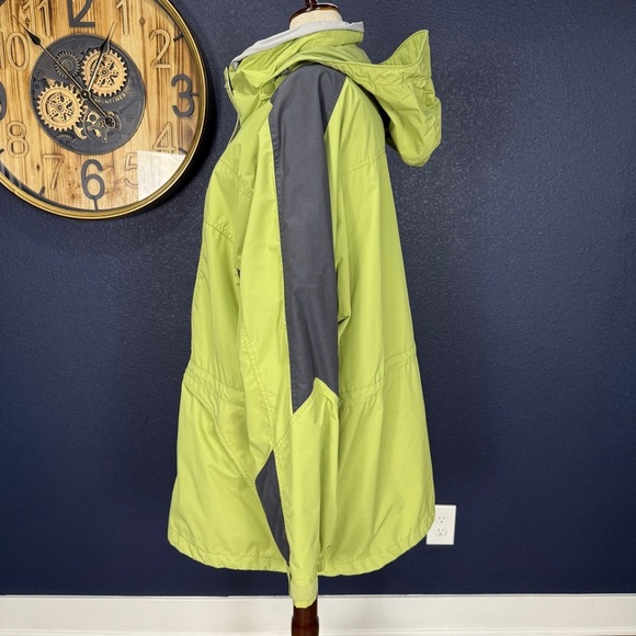 Columbia Women's Spring Green and Gray Interchange Ski Jacket (Shell Only) 3X - Picture 6 of 13